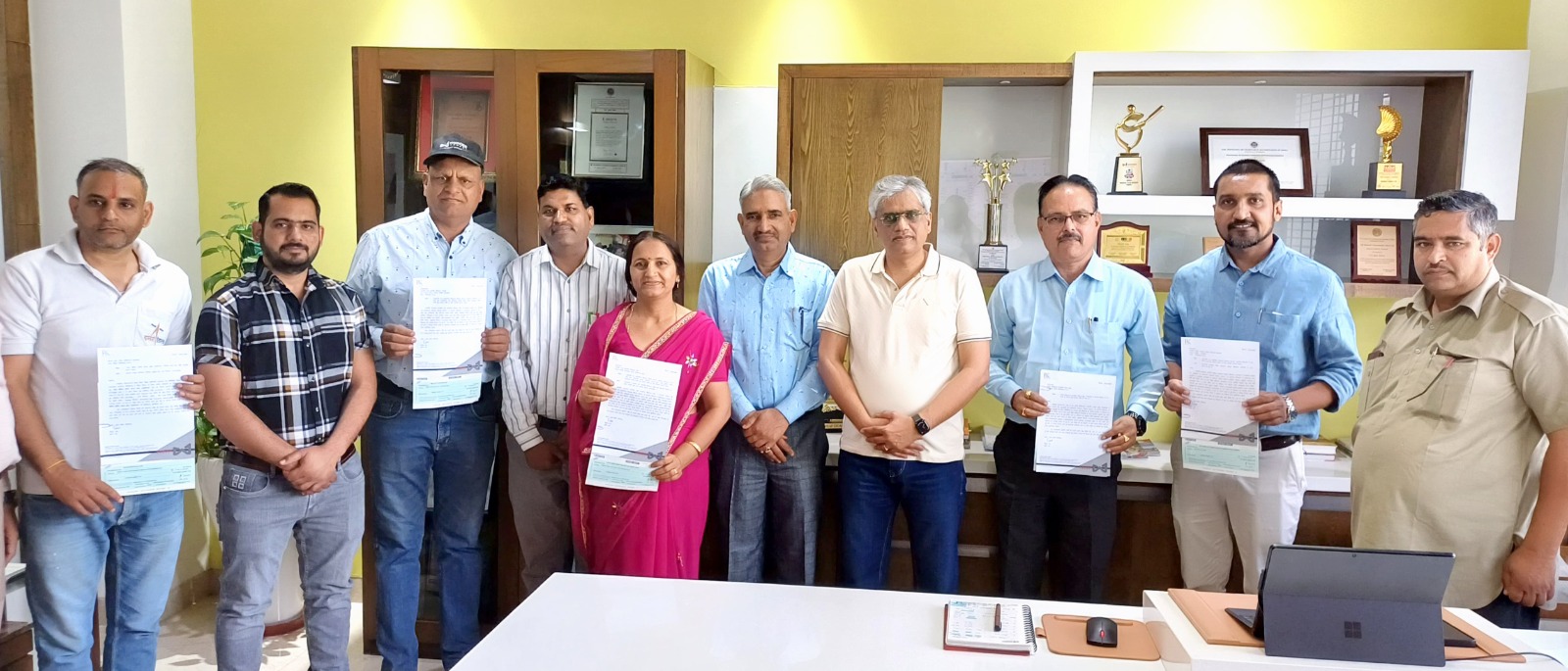 वंडर सीमेंट द्वारा 1.13 करोड़ के सहयोग से जिले के शिक्षण संस्थानों में होंगे 2.32 करोड़ के निर्माण कार्य,राजकीय विद्यालयों के छात्रों का होगा सर्वांगीण विकास - नितिन जैन