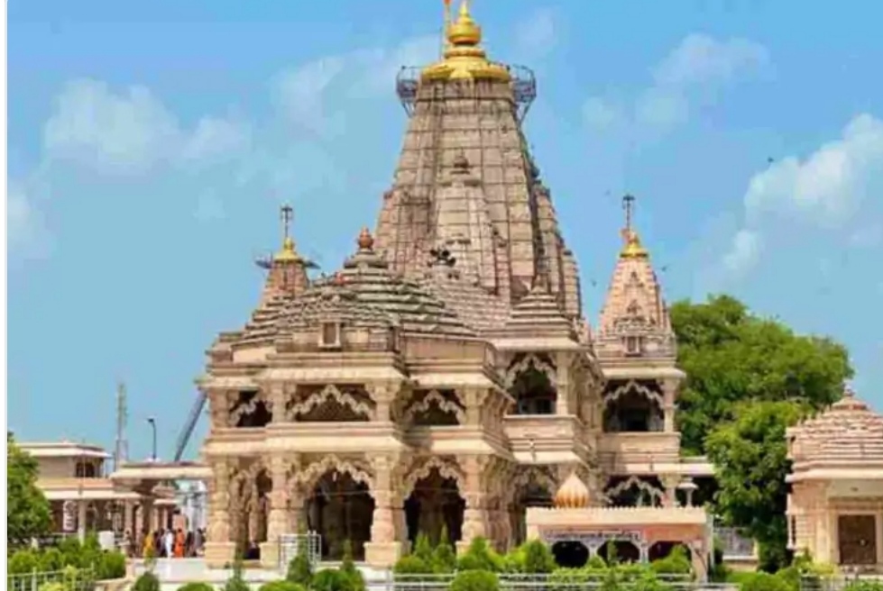 श्रीसांवलियाजी मंदिर-मंडल के अध्यक्ष भैरूलाल गुर्जर को पद से हटाया:मानदेय-सड़क निर्माण और दुकानों के अलॉटमेंट में गड़बड़ी का आरोप