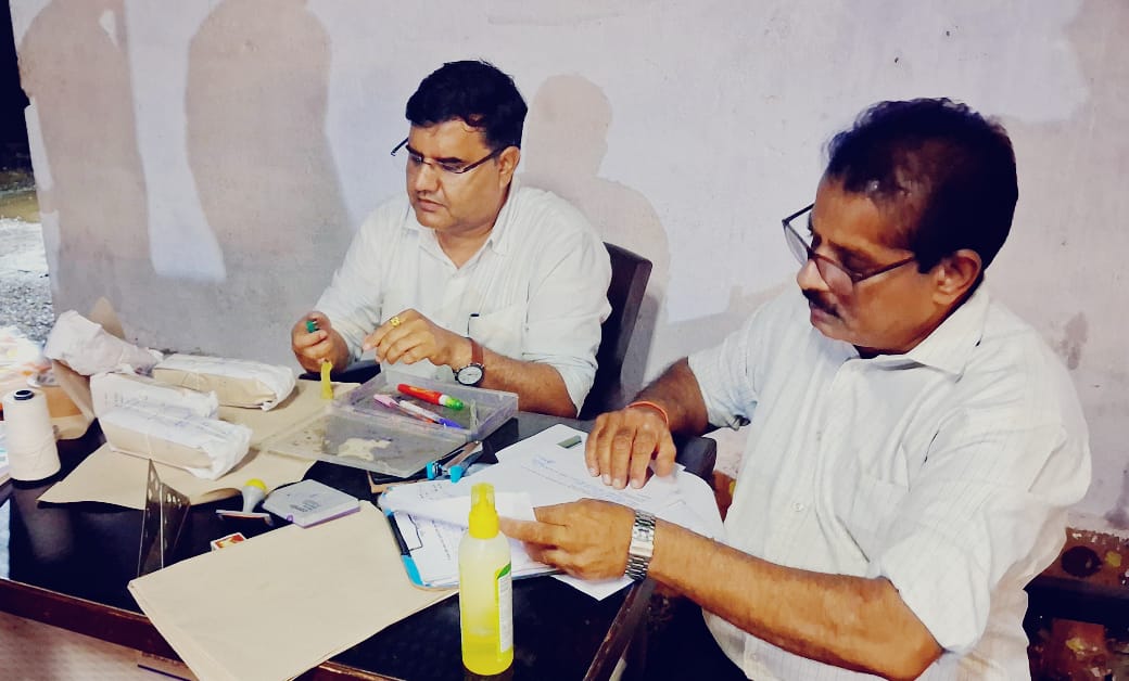 नीमच खाद्य एवं औषधि प्रशासन ने की  कार्यवाही,ढाबे का निरीक्षण कर ,खाद्य तेल का नमूना लिया