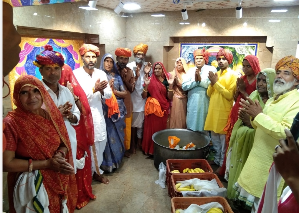 नाग पंचमी पर धनेरिया कलां में विराजमान होंगे नागचंद्रेश्वर महादेव, माताजी मंदिर परिसर में विधिवत रूप से हवन एवं अभिषेक कर की जाएगी शिवलिंग की स्थापना, पढ़े रतन पंडित की खबर