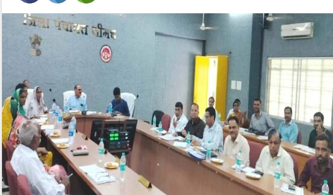 जिला पंचायत अध्‍यक्ष सज्‍जन सिंह चौहान की अध्‍यक्षता में संपन्न हुई साधारण सभा की बैठक, बोले- सभी