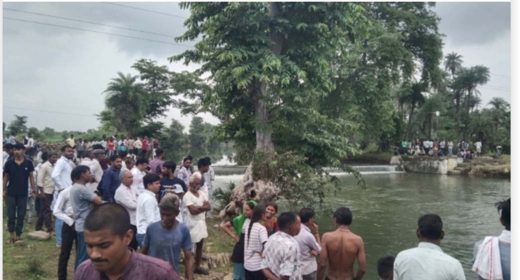 ग्राम ताल की रोजड़ी नदी में नहाते समय डूबा 13 साल का बालक, अब तक के सभी प्रयास असफल, एनडीआरएफ की टीम पानी में कर