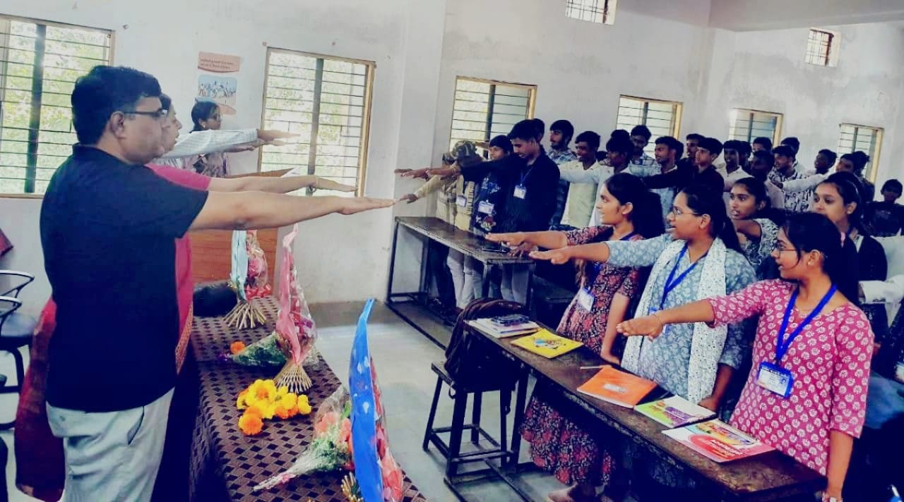 खाद्य एवं औषधि प्रशासन द्वारा स्वस्थ नारी-सशक्त परिवार अभियान अतर्गत जागरूकता कार्यक्रम संपन्न