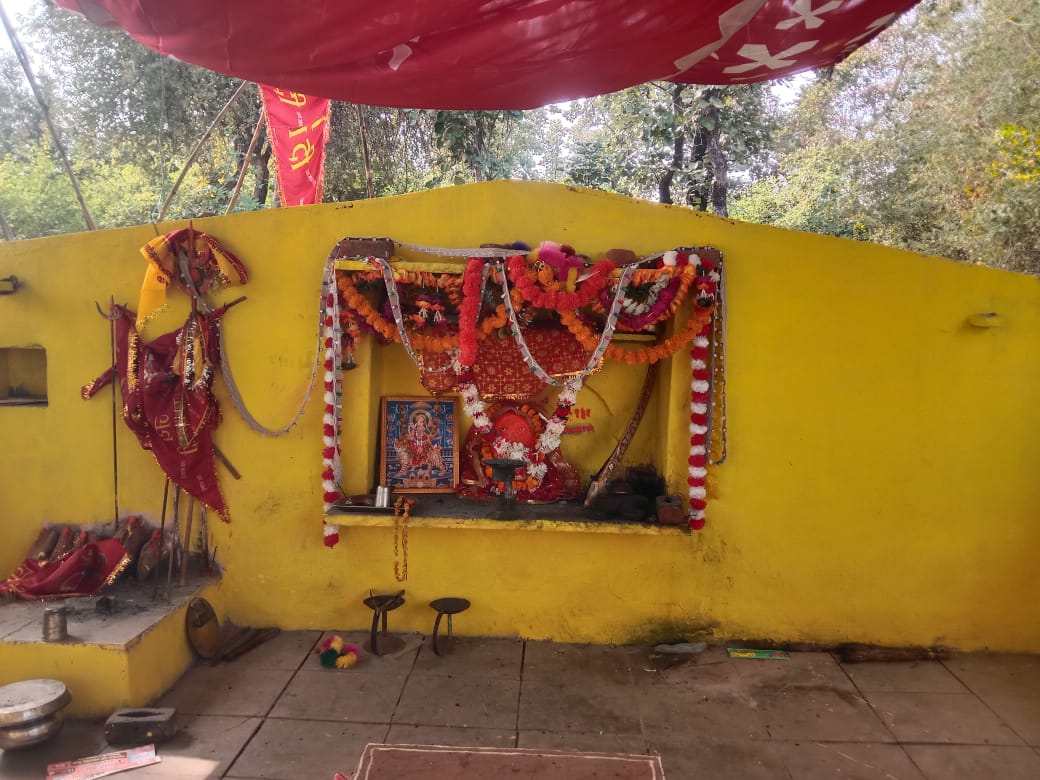 प्राचीन भादरा माताजी मंदिर बाणदा जहाँ सच्चे मन से मांगी गई हर मुराद होती है पुरी पढ़ें महेंद्र सिंह राठौड़ की ये खबर 