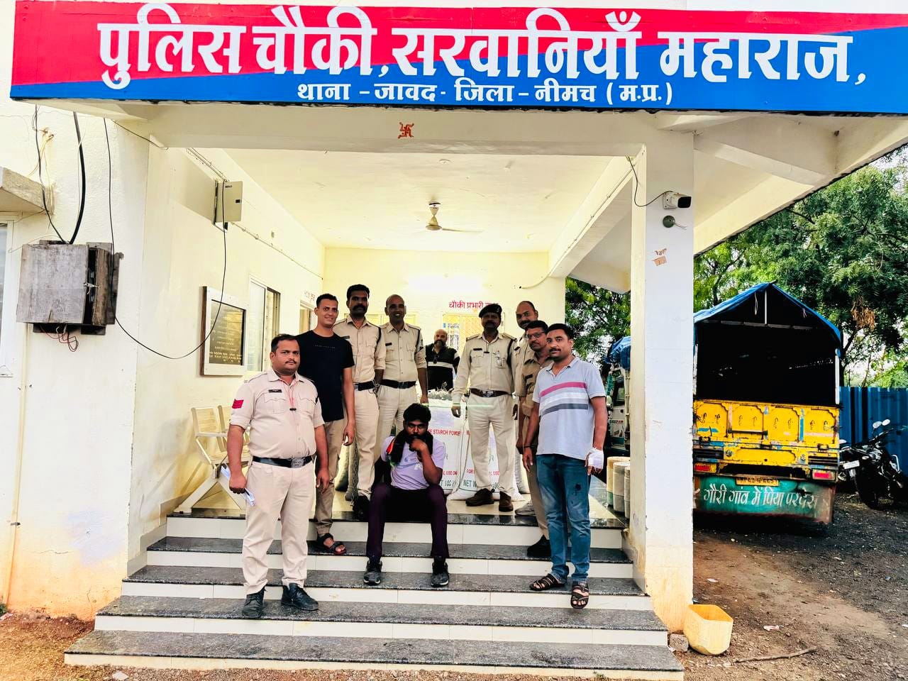 सरवानिया महाराज पुलिस ने  बोलेरो पिकअप से 2 क्विंटल 5 किलों ग्राम में अवैध डोडाचुरा के साथ एक आरोपी को किया गिरफ्तार…