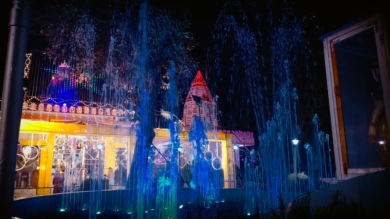 नीमच के महांकाल के प्रसिद्ध श्री किलेश्वर महादेव मंदिर पर महाशिवरात्रि पर खास आयोजन  — तीन दिवसीय मेले की शुरूआत, भोलेनाथ दिव्य और आलोकिक दरबार बना आकर्षण का केंद्र