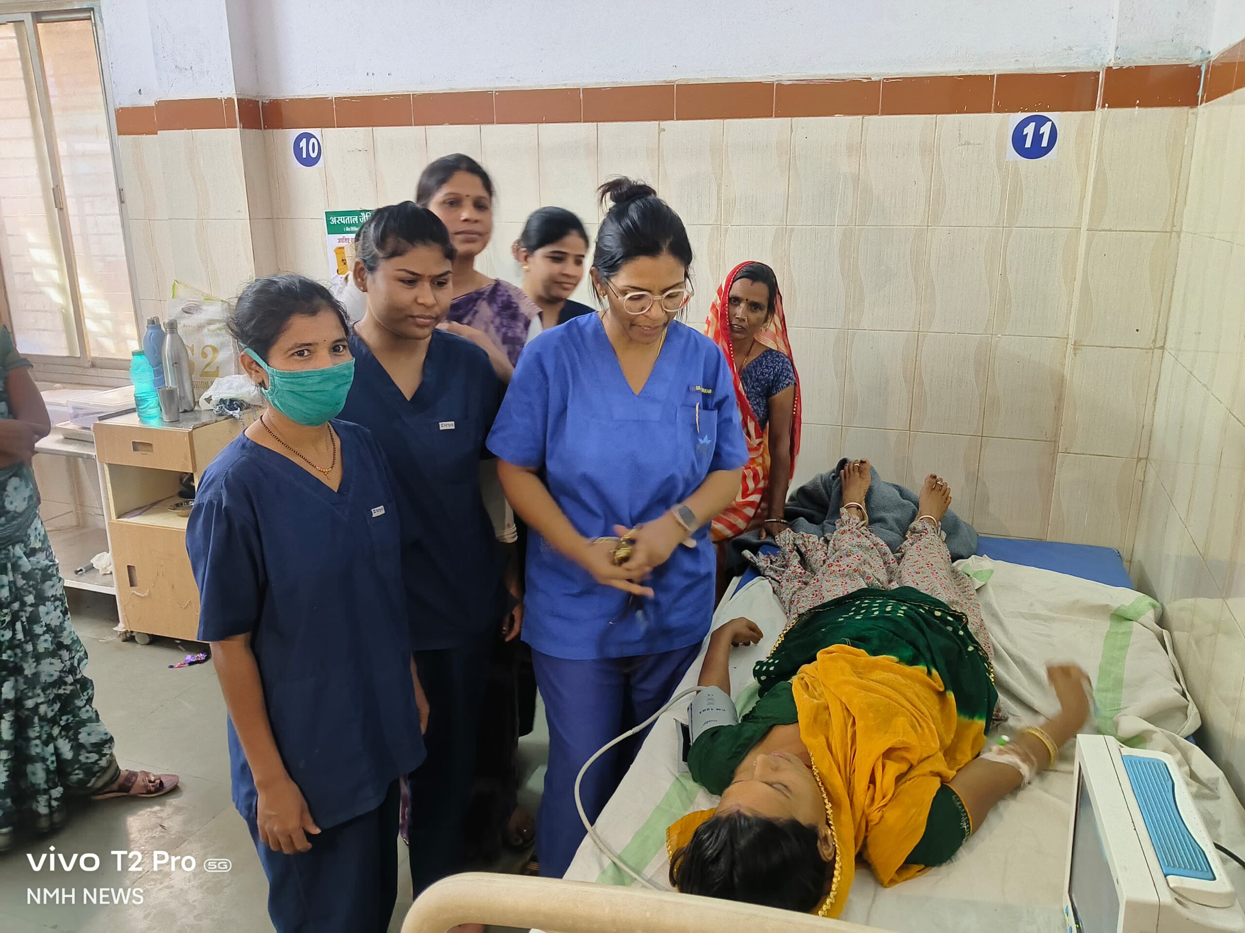 नीमच जिला अस्पताल में डॉ. लाड धाकड़ की टीम का कमाल, जटिल ऑपरेशन से बचाई झाबुआ की महिला की जान