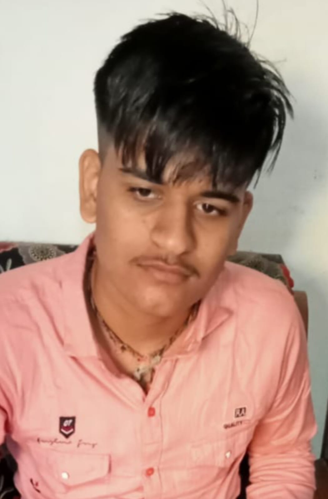 ननिहाल आए युवक की कुएं में मिली लाश, परिजनों ने खुद निकाला शव  जीरन पुलिस और नगर परिषद की घोर लापरवाही उजागर पढ़ें दीपक पाटीदार की ये रिपोर्ट