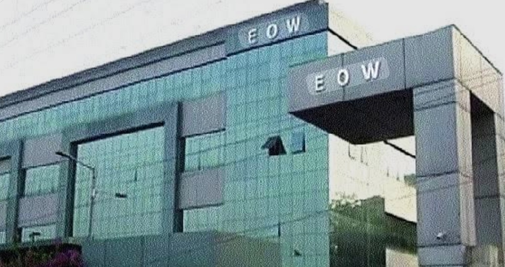 जमीन घोटाले का बड़ा खुलासा: फर्जी वारिस बनाकर करोड़ों की भूमि हड़पने की कोशिश, कई अधिकारी घेरे में,फर्जी वारिसों के दम पर 2 हेक्टेयर जमीन हड़पने की साजिश बेनकाब,सरपंच-सचिव समेत तत्कालीन  तहसीलदार पर केस दर्ज,,,,