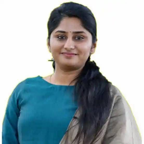 SDM किरण आँजना ने चचोर से बालोदा स्टीमर सेवा बंद के आदेश दिए