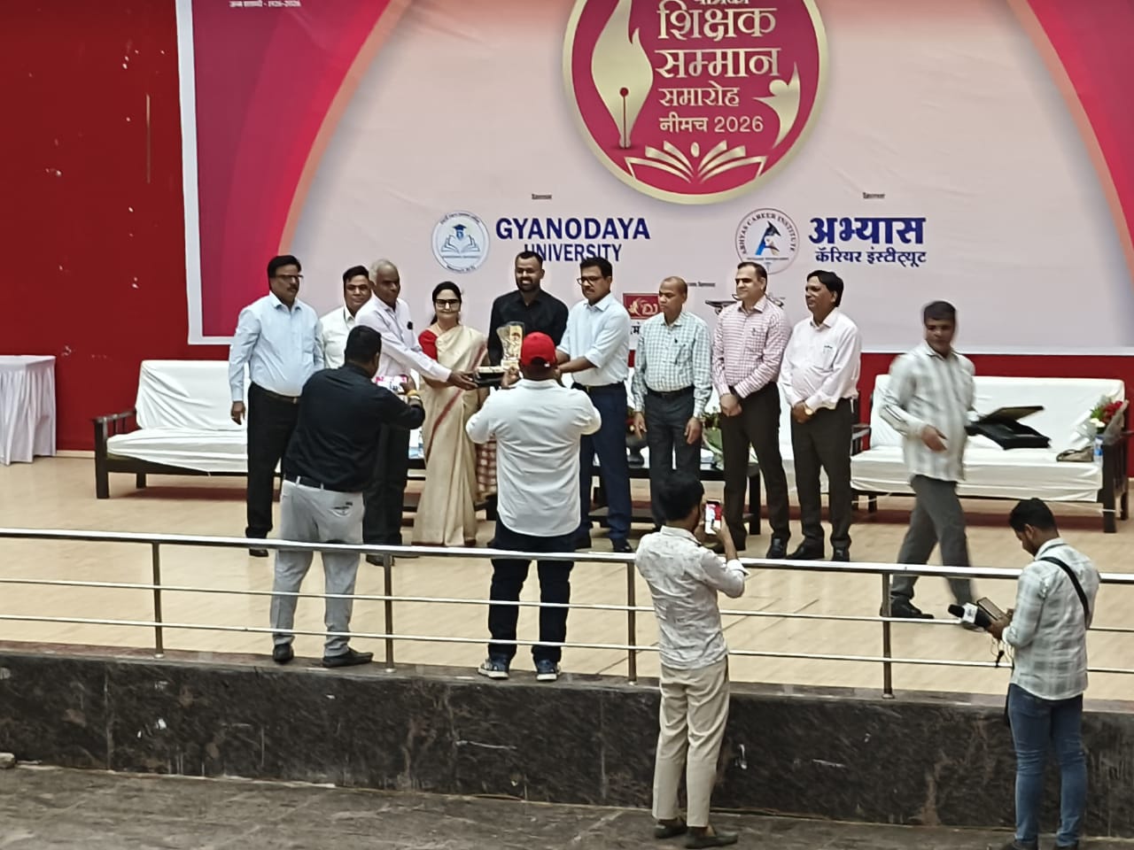 पाटीदार हाईस्कूल, जीरन का ऐतिहासिक प्रदर्शन:हाई स्कूल बोर्ड परीक्षा 2026 में रहा 100% परिणाम पढ़ें दीपक पाटीदार की ये खबर 