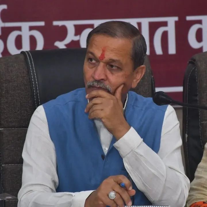अफीम नीति 2026-27 पर मंथन, नारकोटिक्स विभाग की अफसरशाही पर बरसे विधायक सकलेचा, तौल के मौके पर ही हो ऑन-द-स्पॉट फैसला